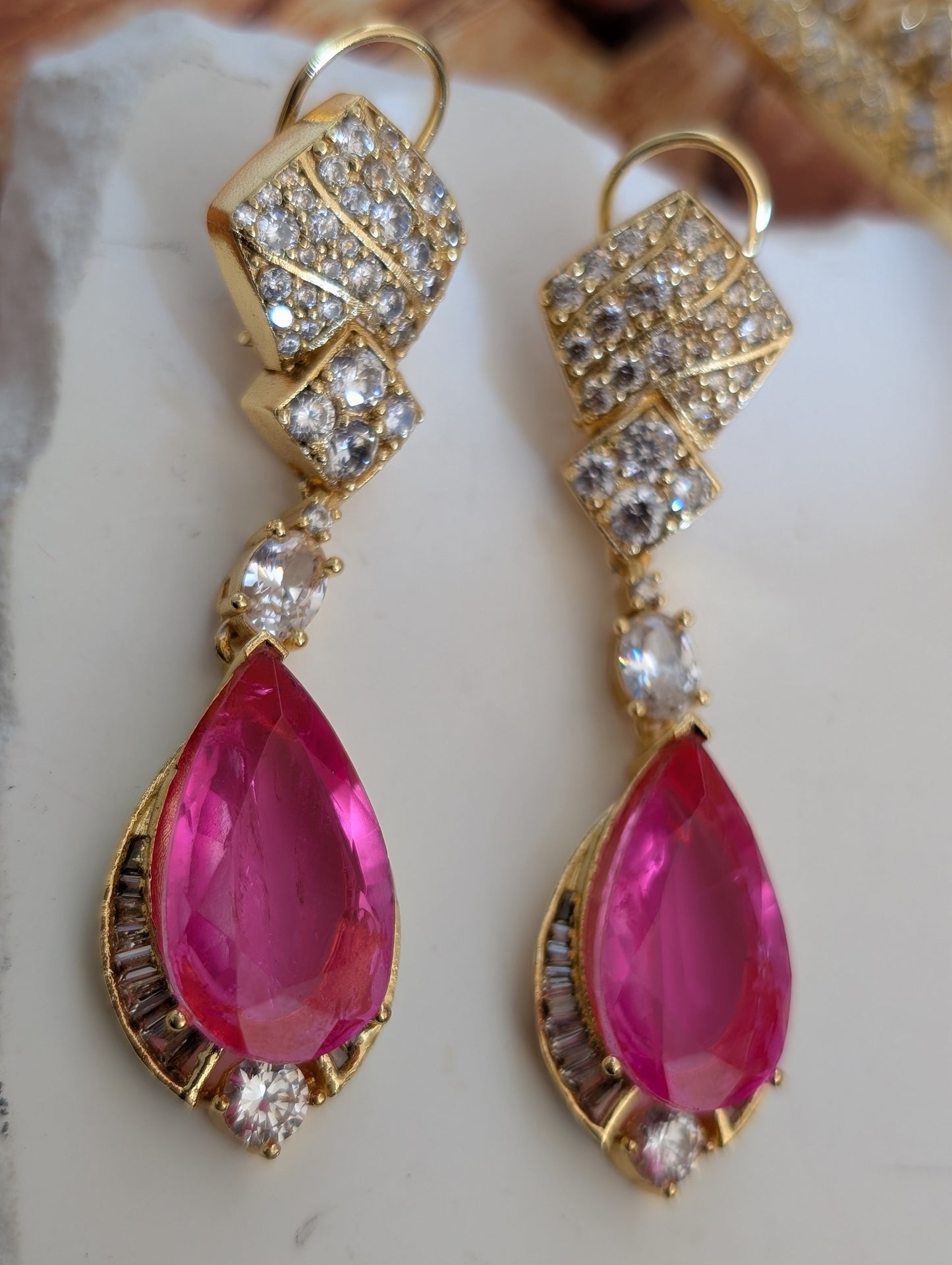 Exquisite Gemstone Necklace & Earring Set