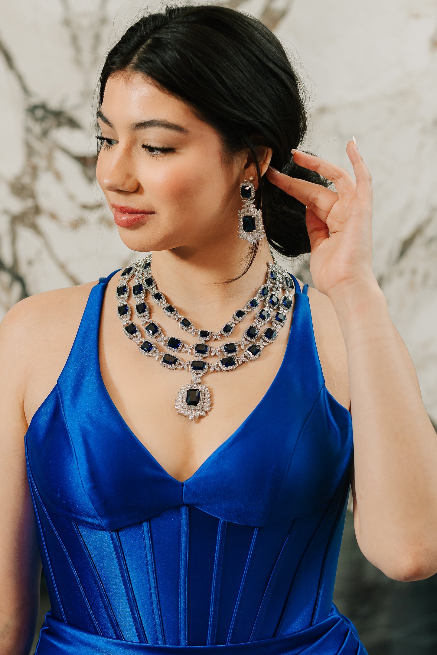 Quelle Emerald Faux Diamond Necklace Set