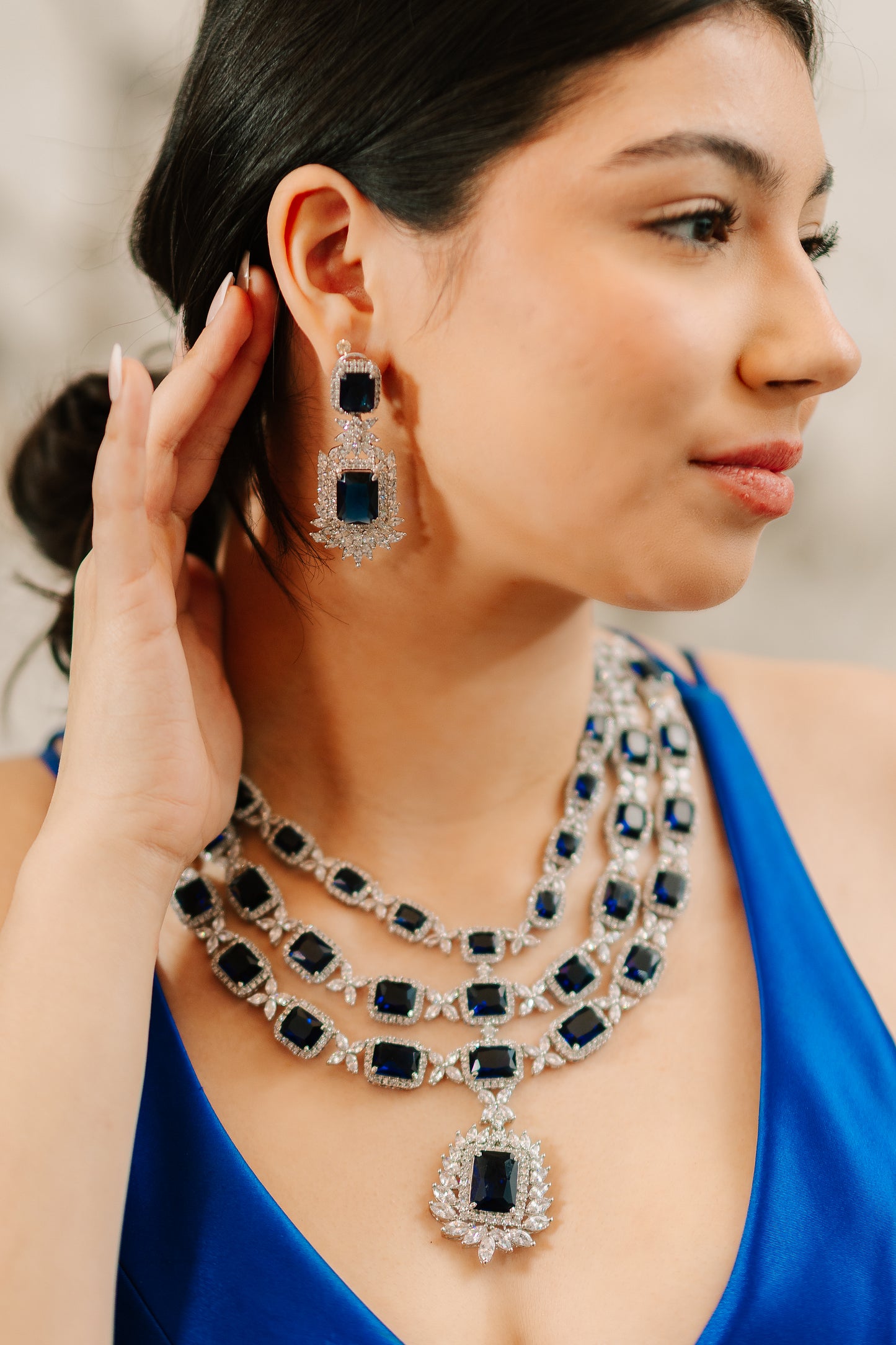 Quelle Emerald Faux Diamond Necklace Set
