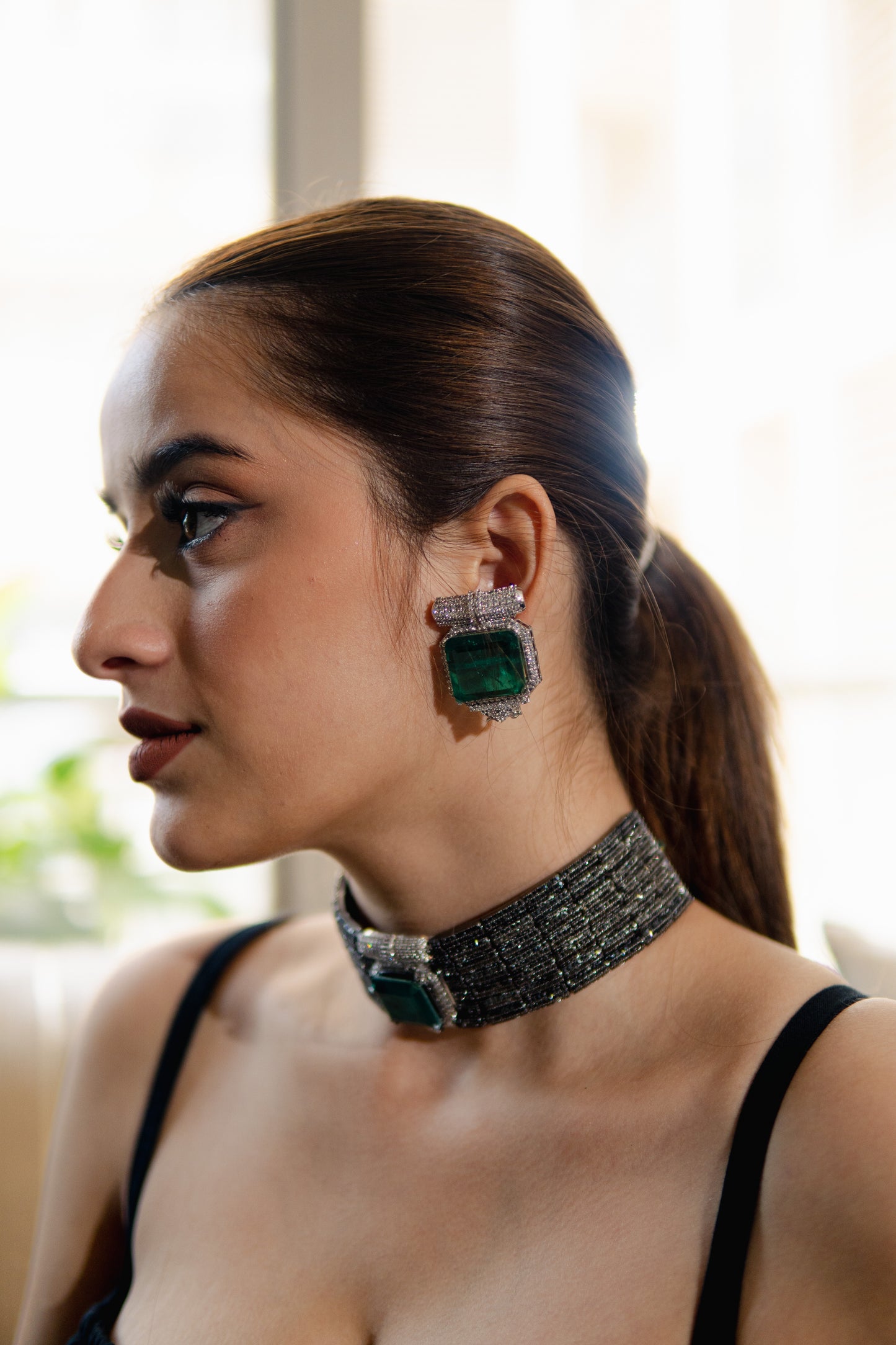 Naira Emerald Power Choker