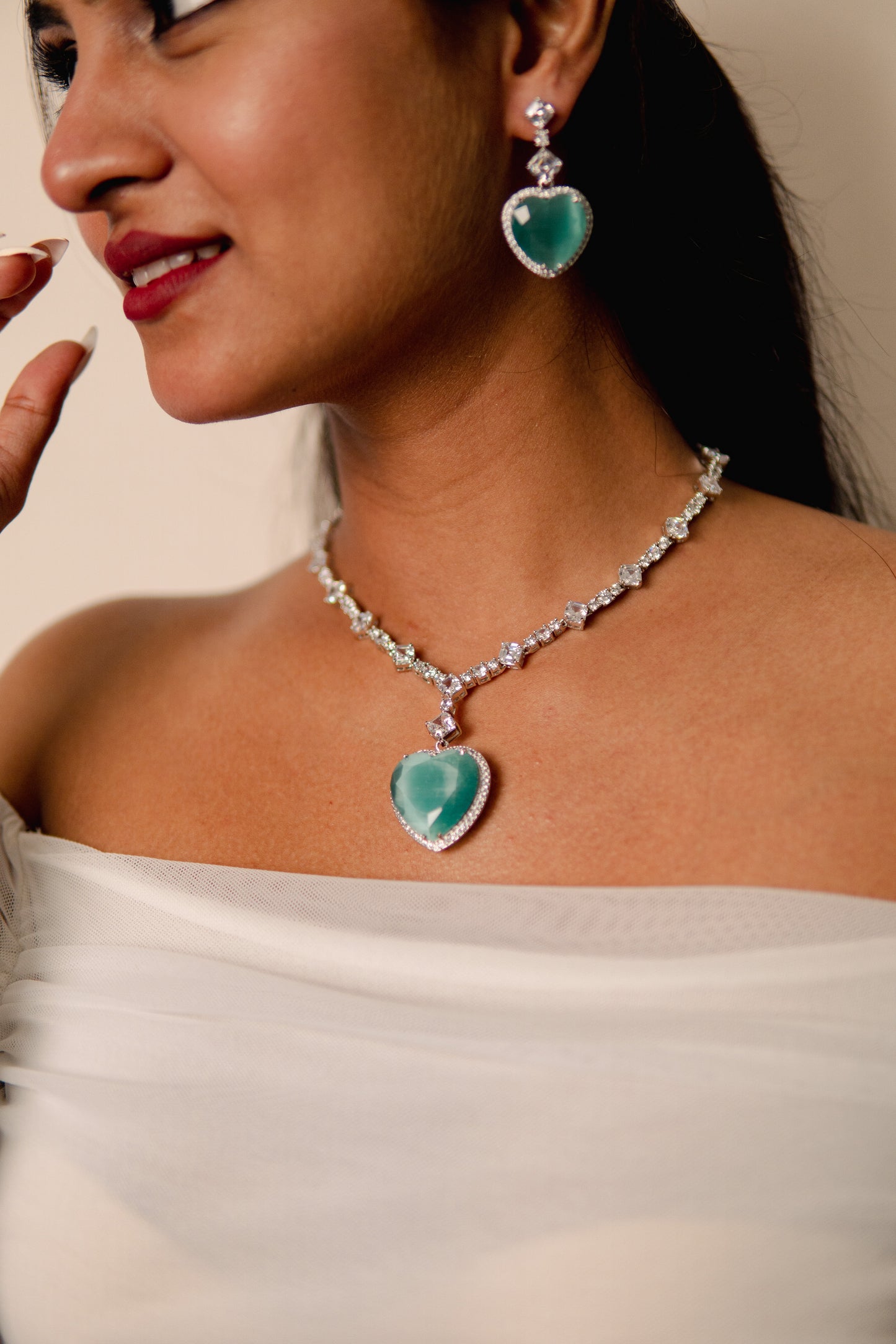 Karishma Heartstone Solitaire Set