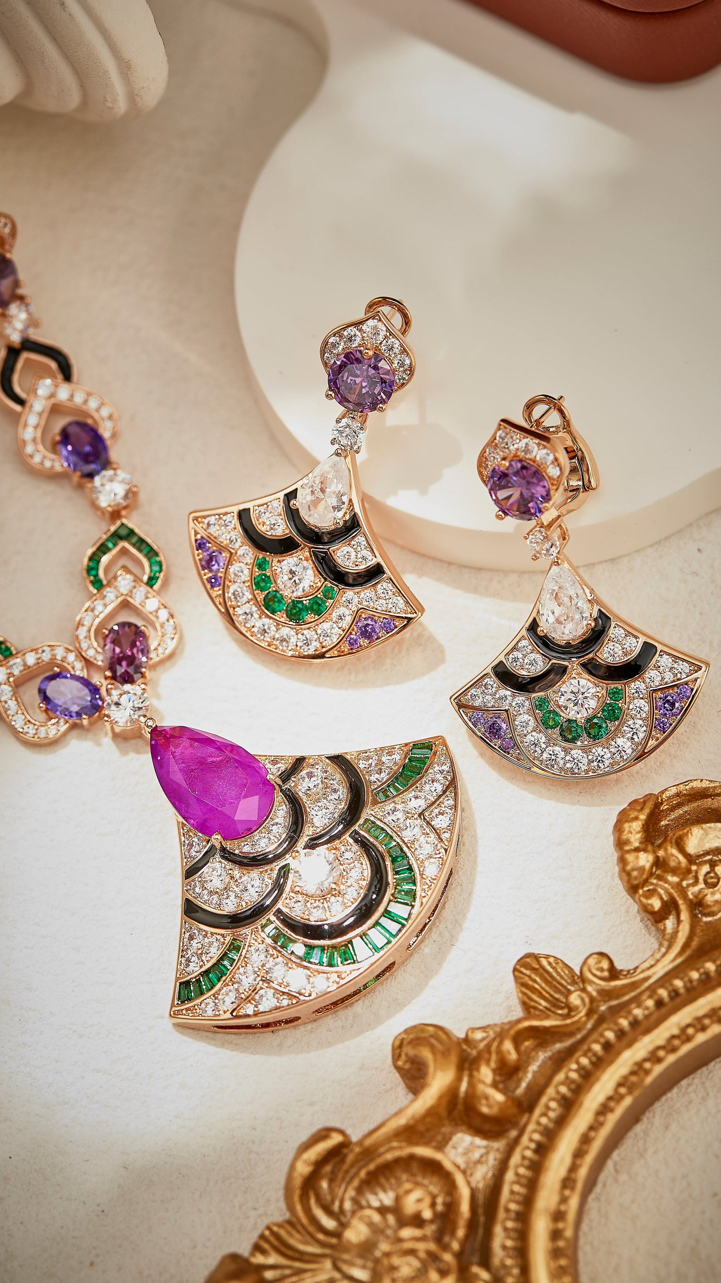 Amethyst Elegance Fan Necklace Set