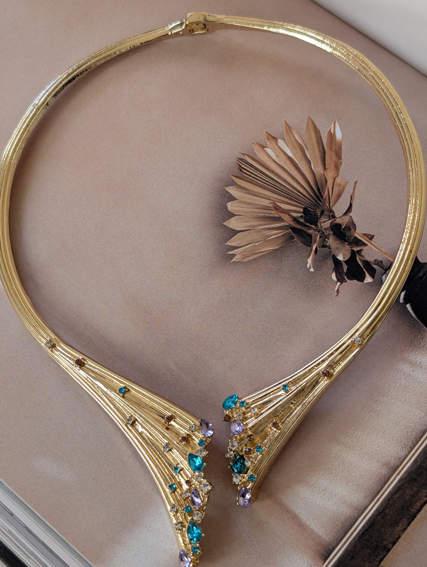 Élan Imperial Jewelry Set