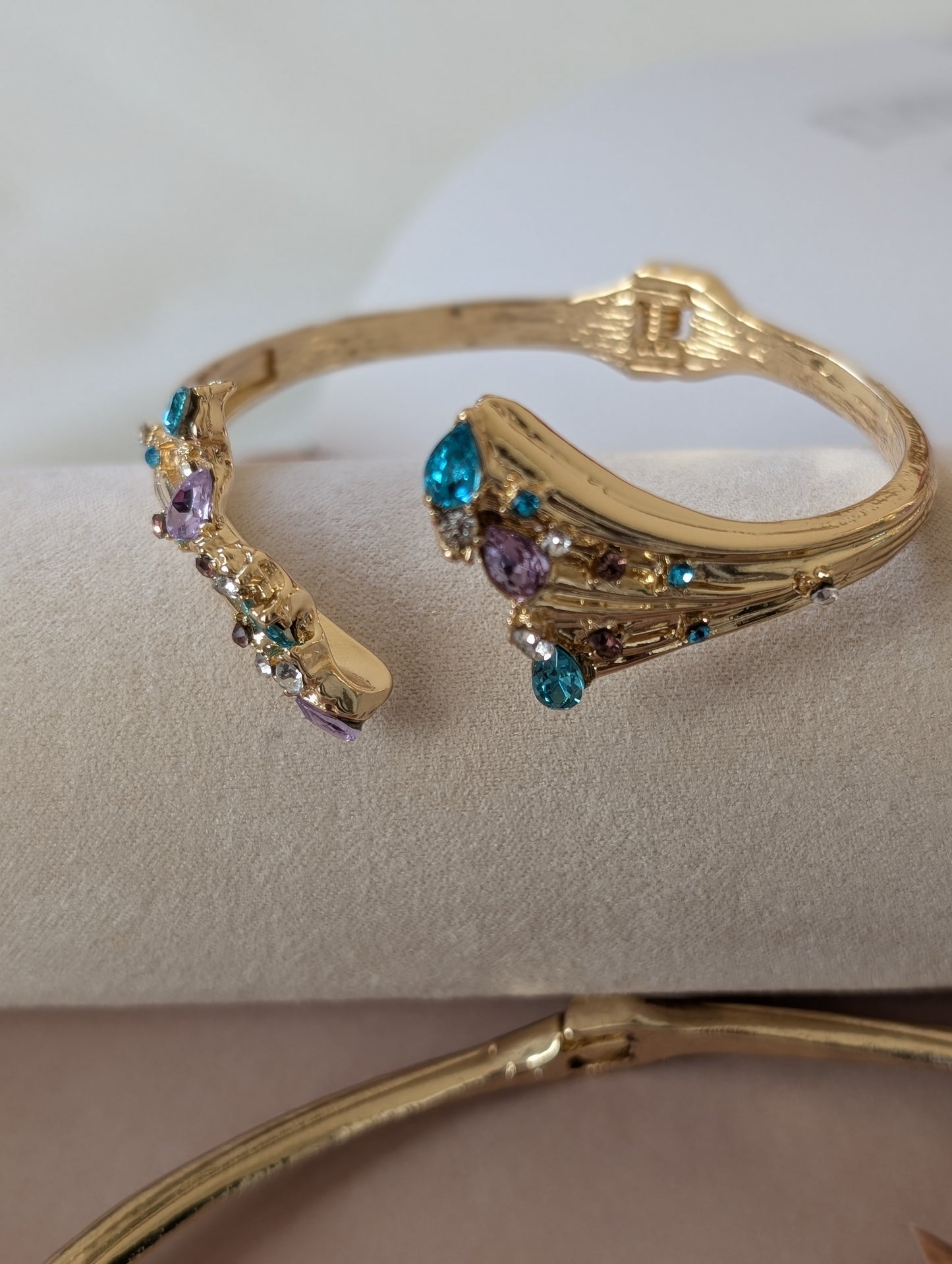 Élan Imperial Jewelry Set