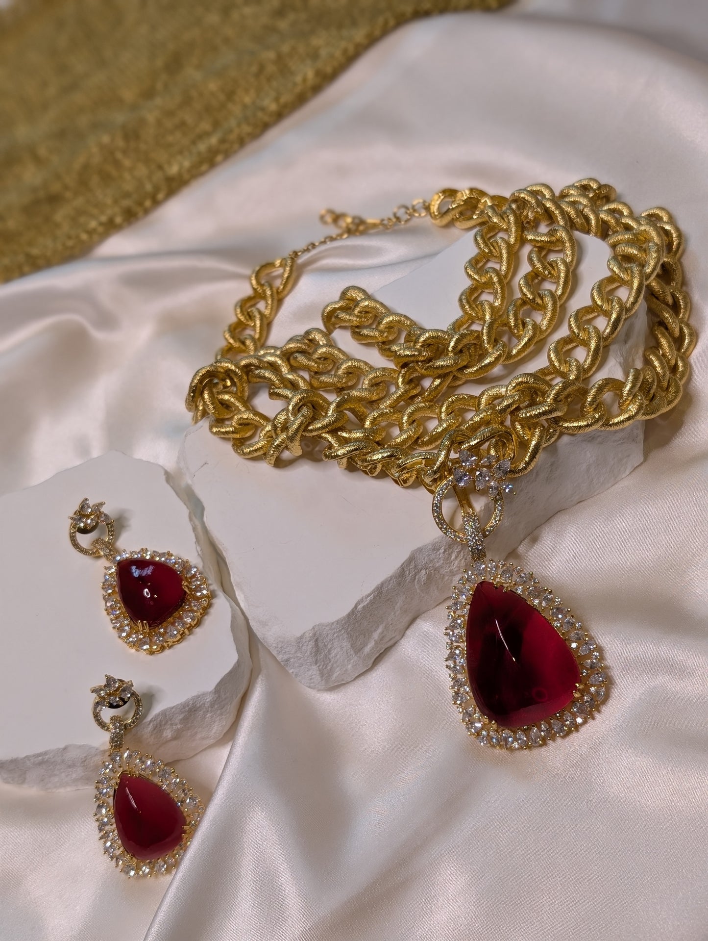 Eterna Statement Necklace