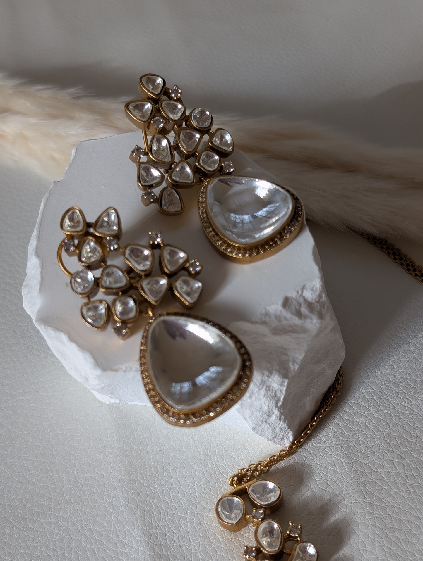 Heer Uncut Polki Necklace with Kundan Drops