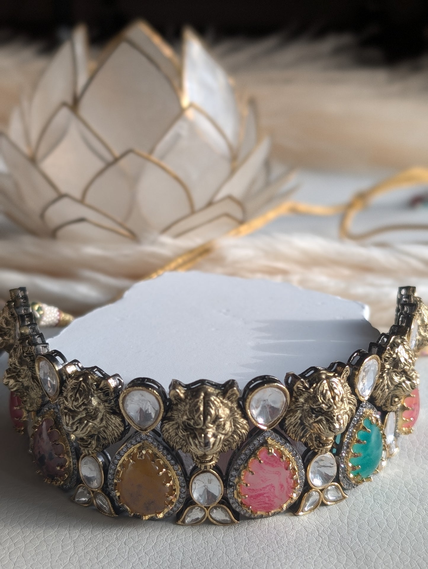 Simran Roaring Grace Set