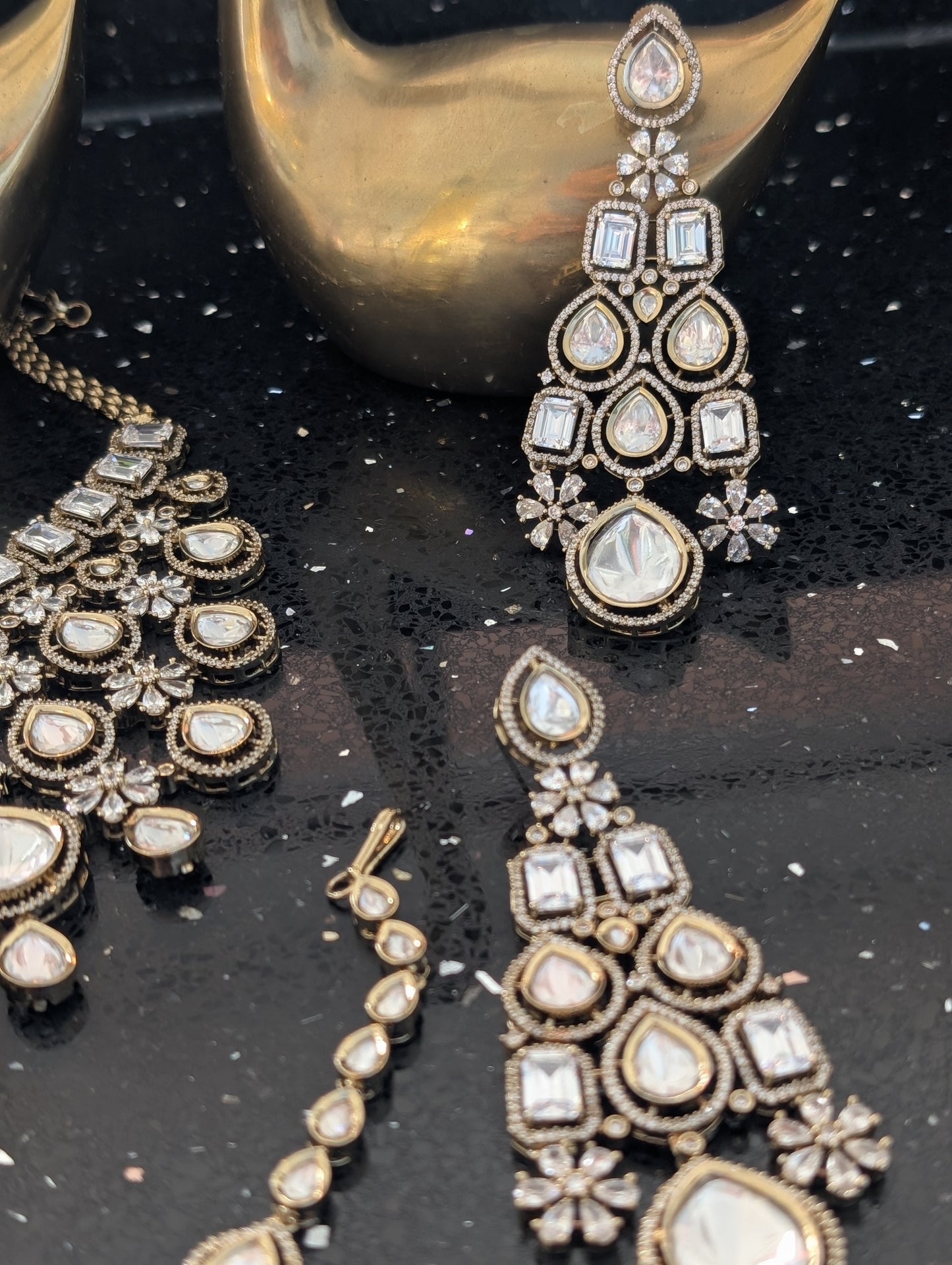 The Maharani Affair Set
