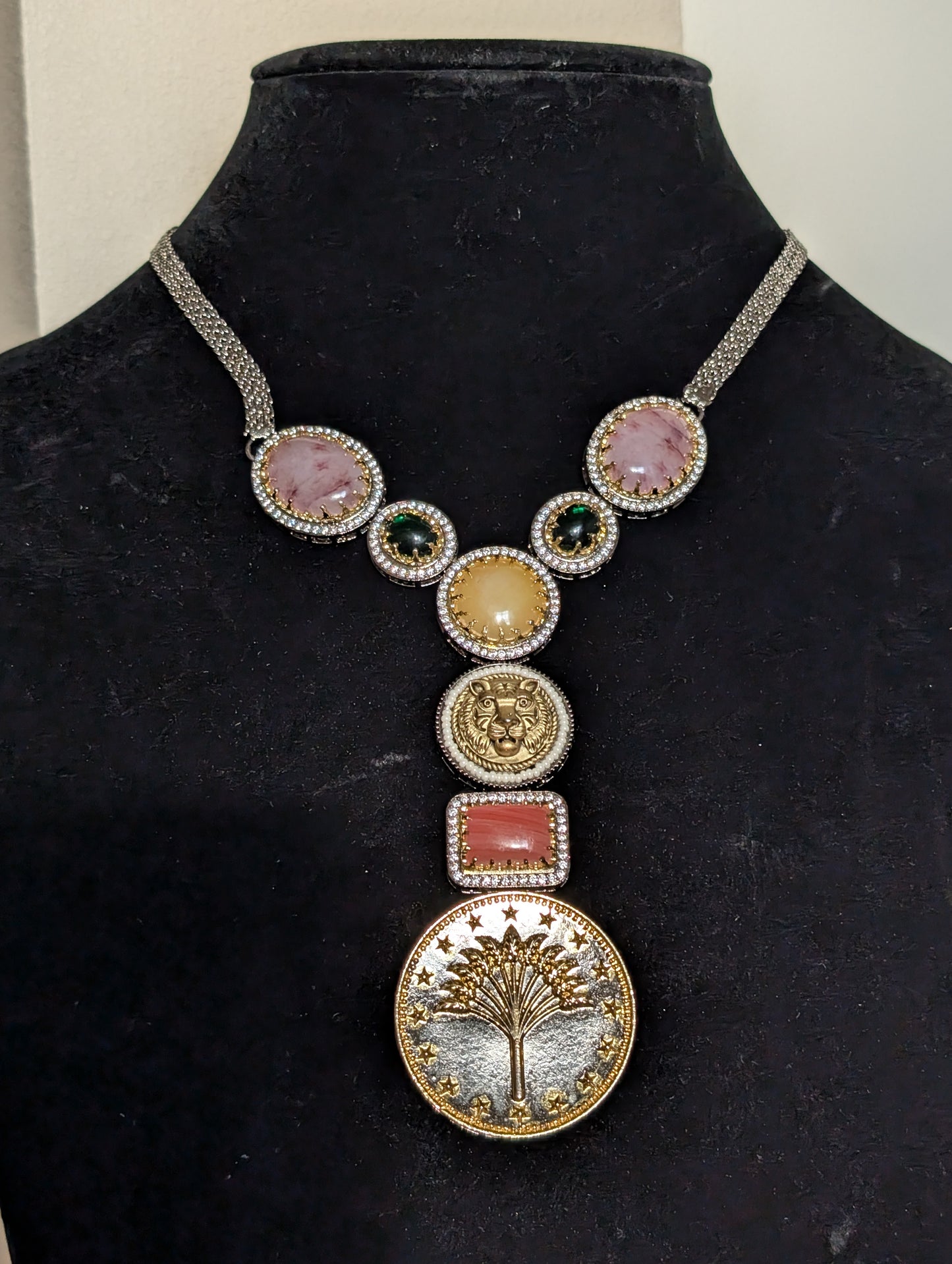 Ethereal Botanica Necklace Set
