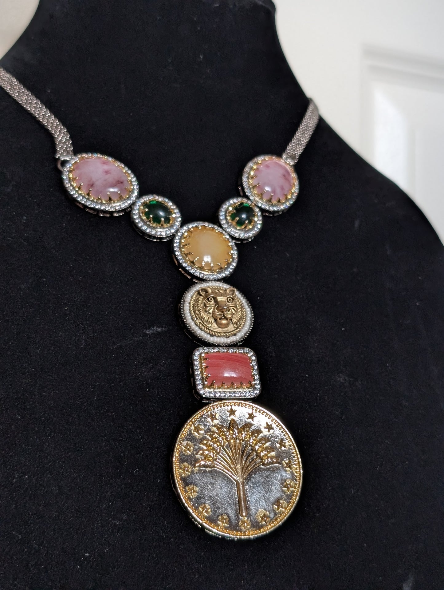 Ethereal Botanica Necklace Set