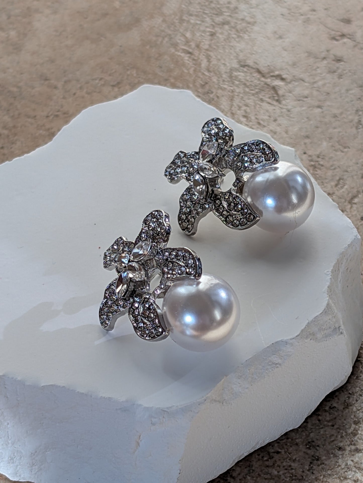 Ethereal Bloom Pearl Earrings