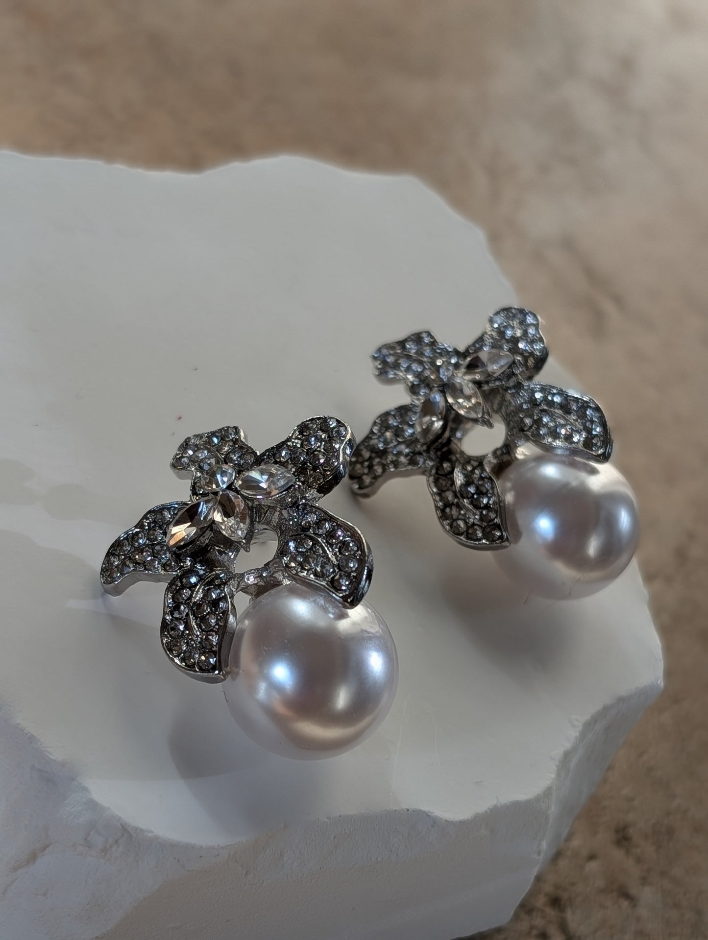 Ethereal Bloom Pearl Earrings