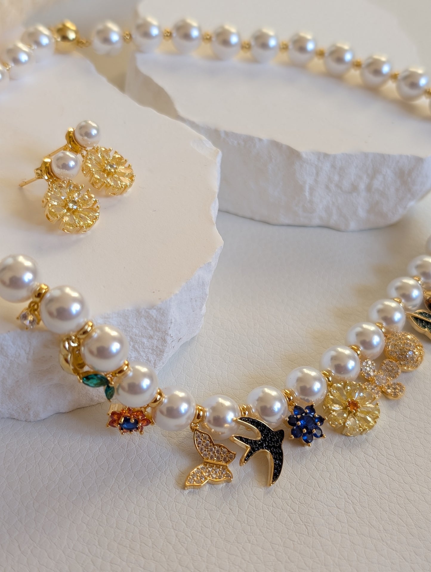 Komal's Charm Pearl Necklace Set