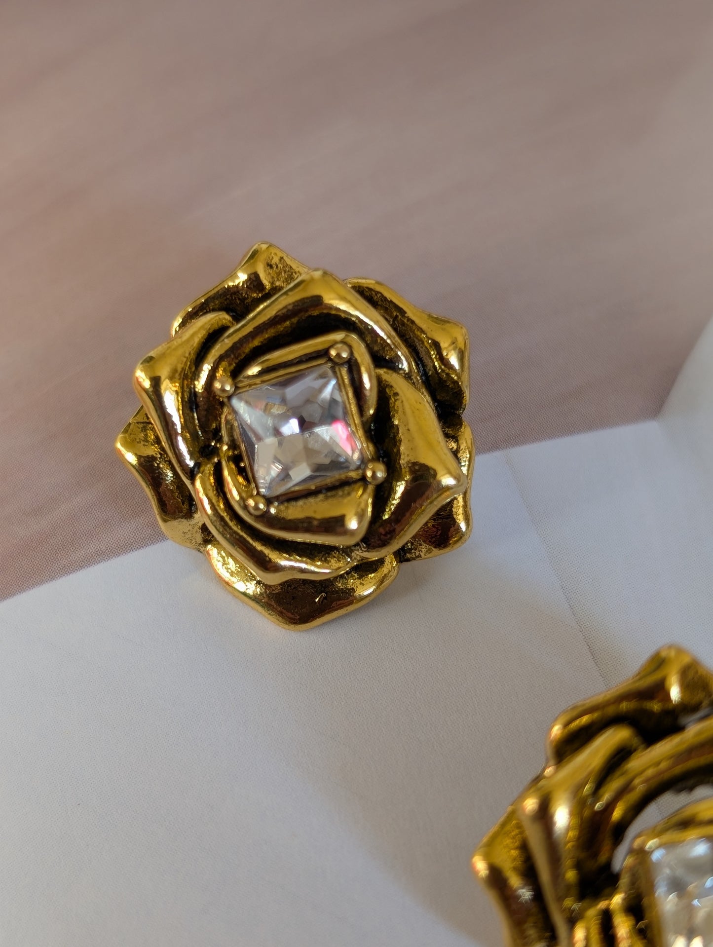 Rosetta Studs