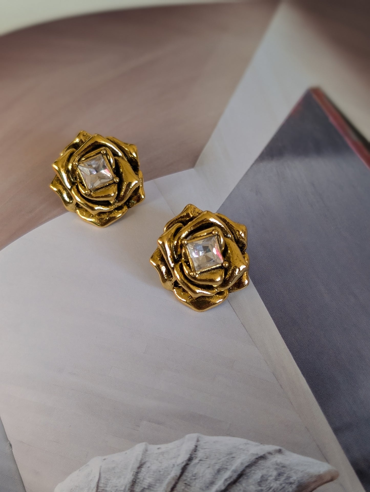 Rosetta Studs