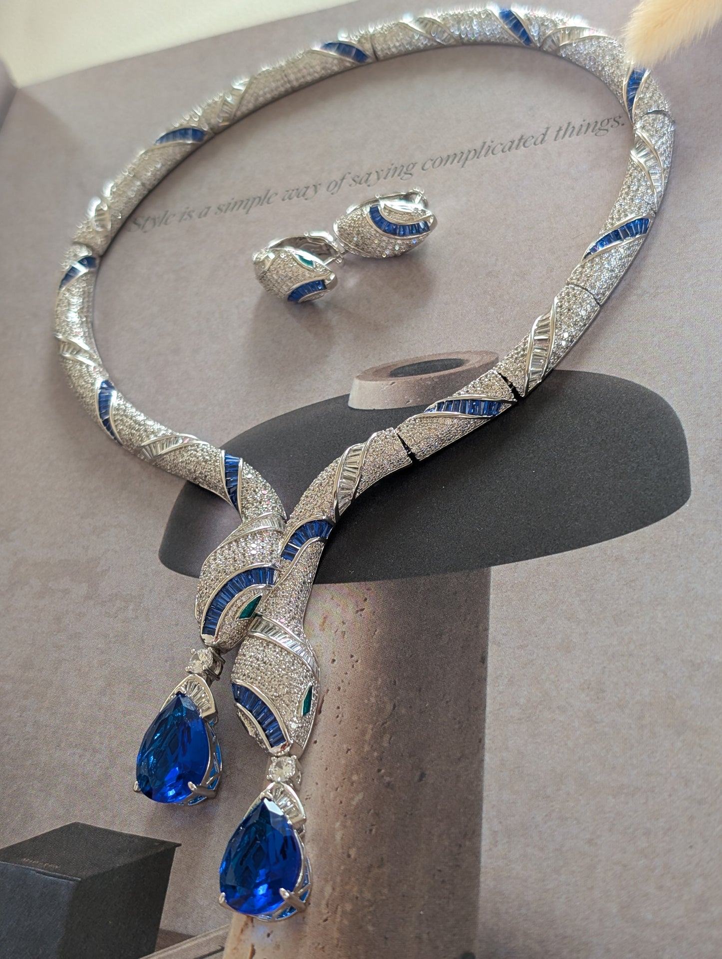 Arabella Sapphire Necklace Set