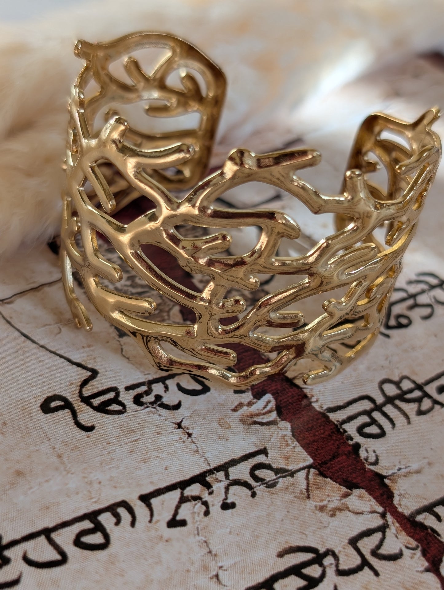Labyrinth Cuff