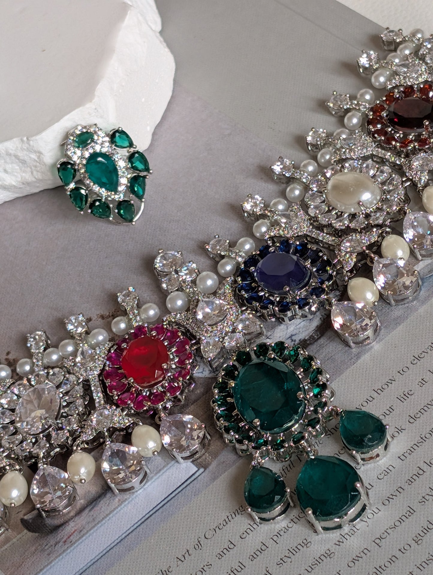 Majesté Royale Choker Set