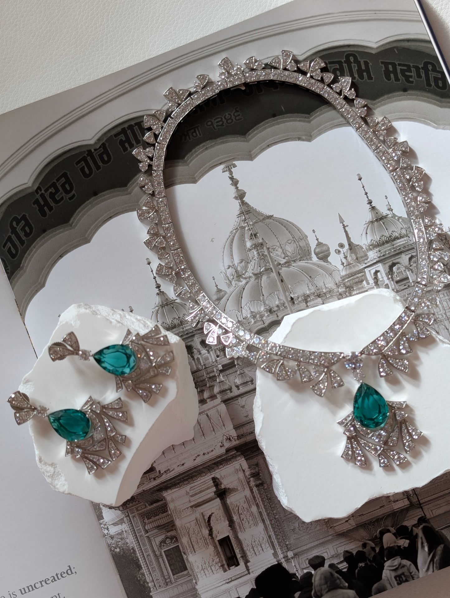 Elysian Necklace Set
