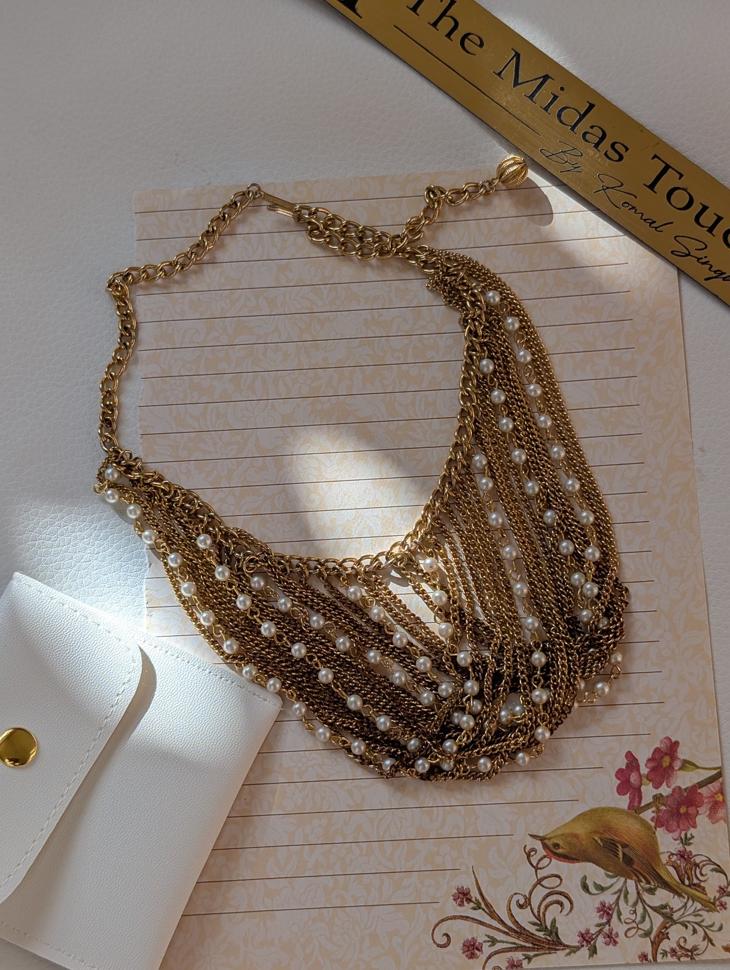 Benazir Draped Necklace