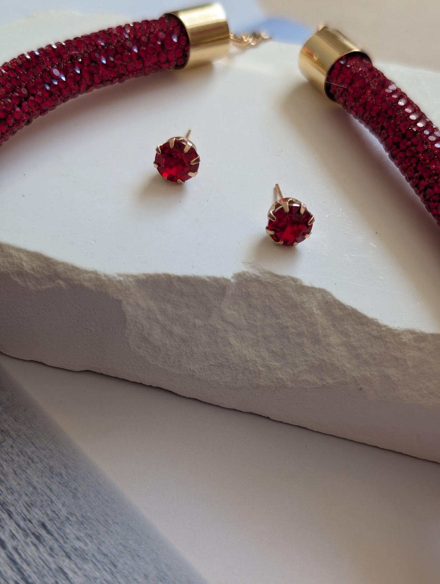 Scarlet Aura Necklace