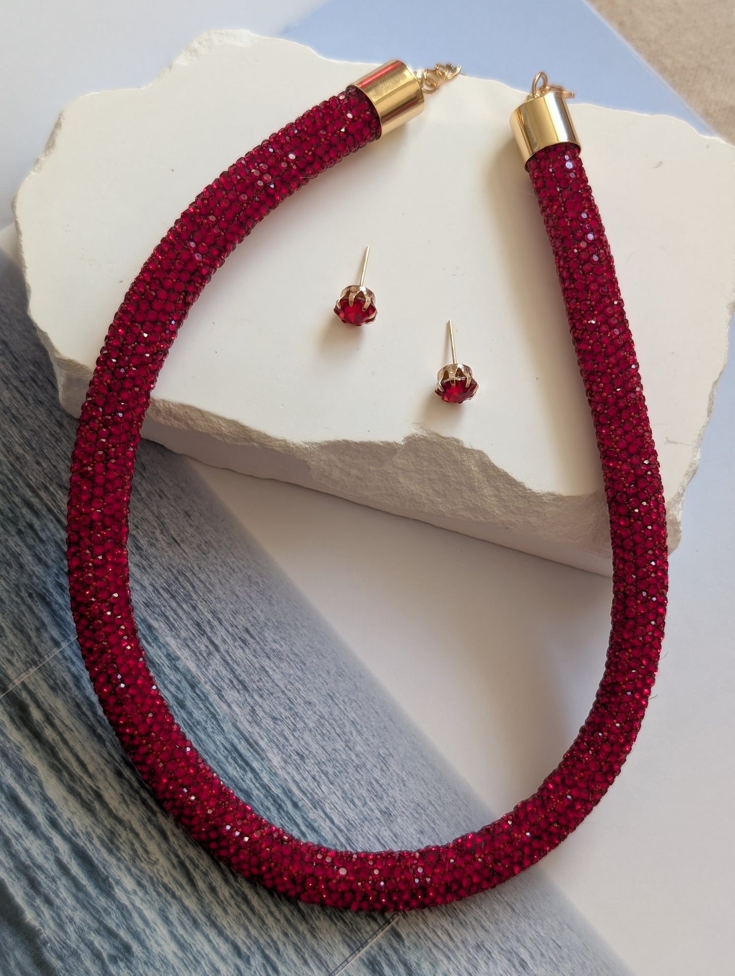 Scarlet Aura Necklace