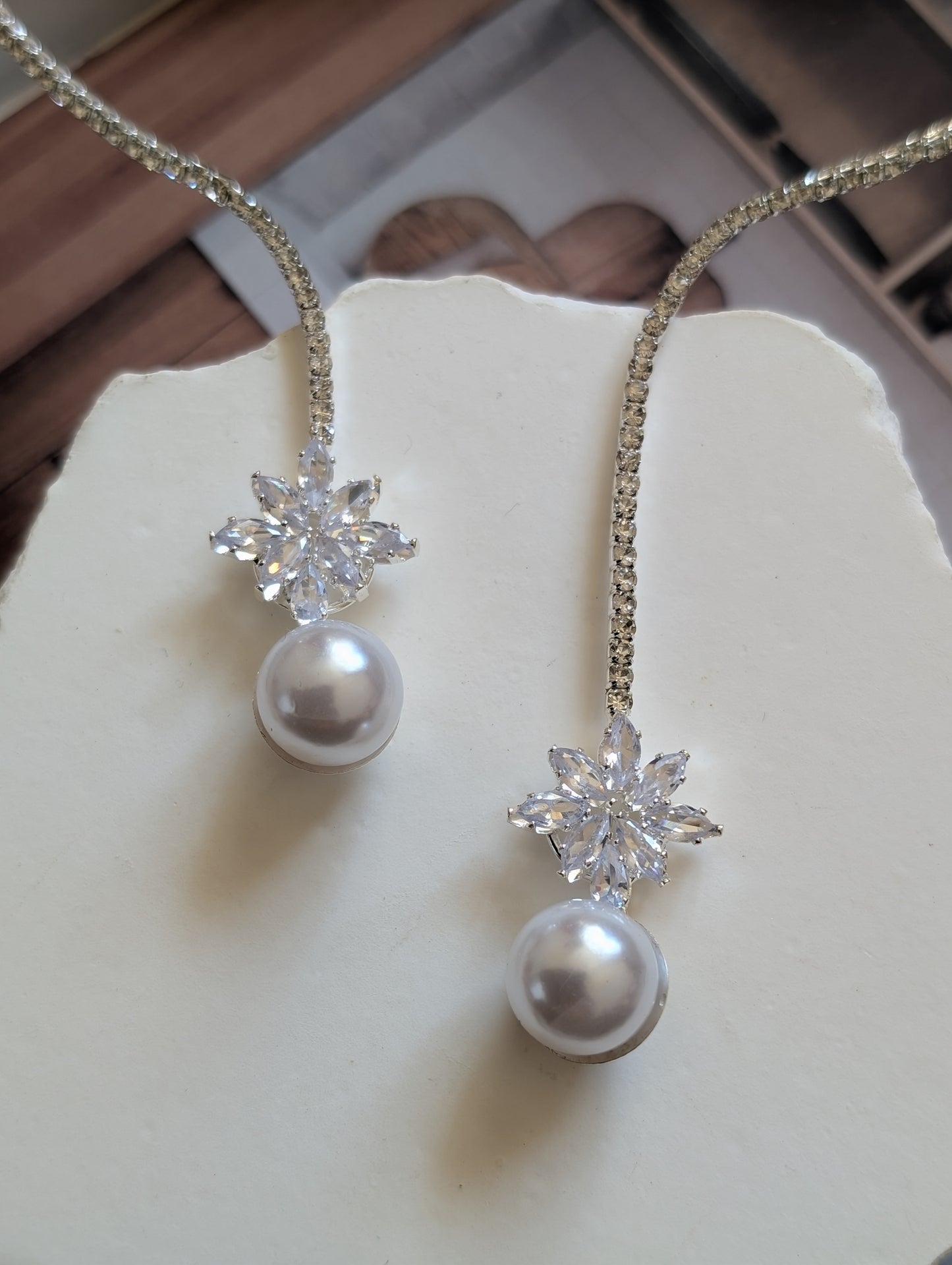 Snowflake Pearl Elegance