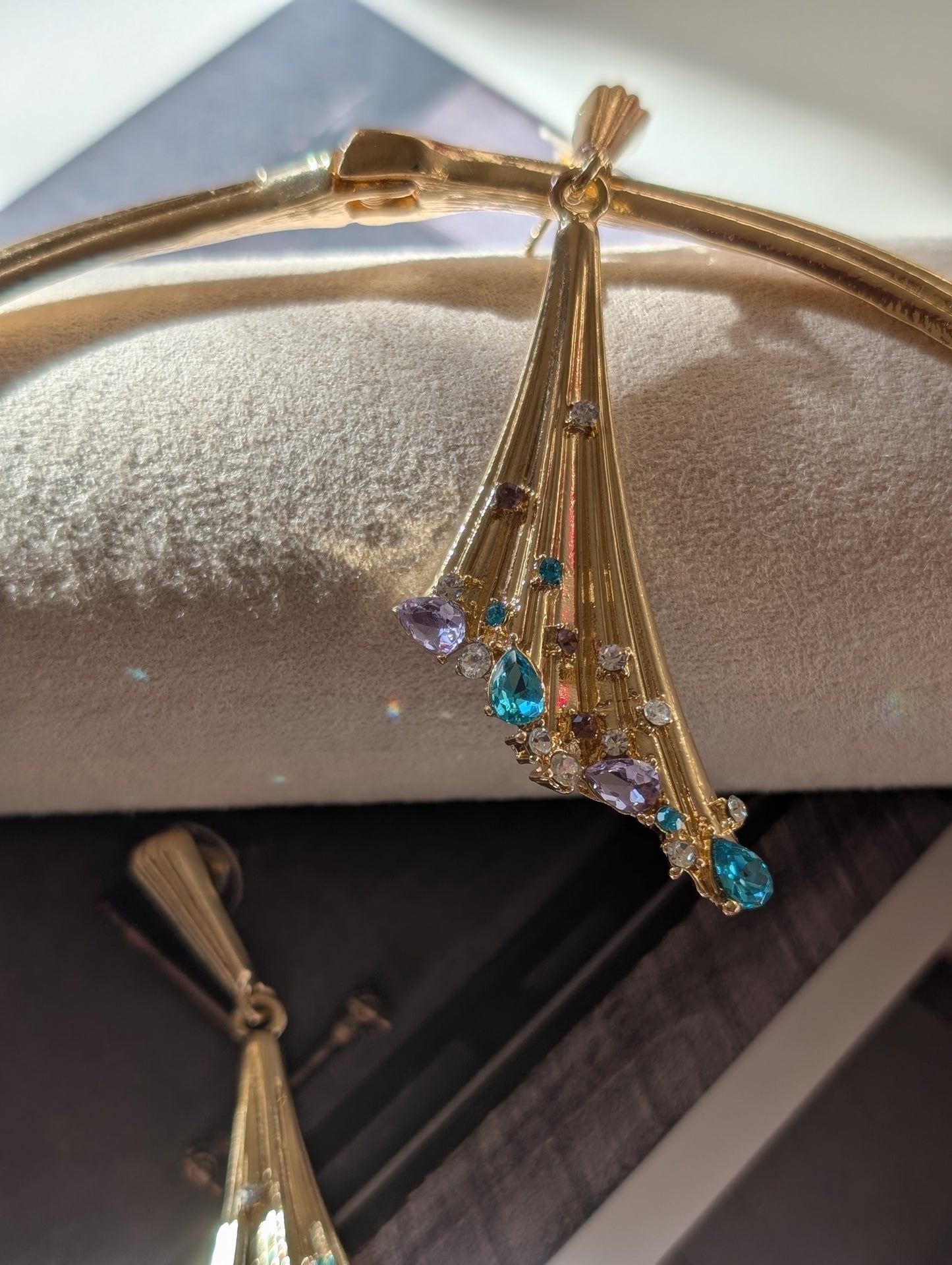 Élan Imperial Jewelry Set