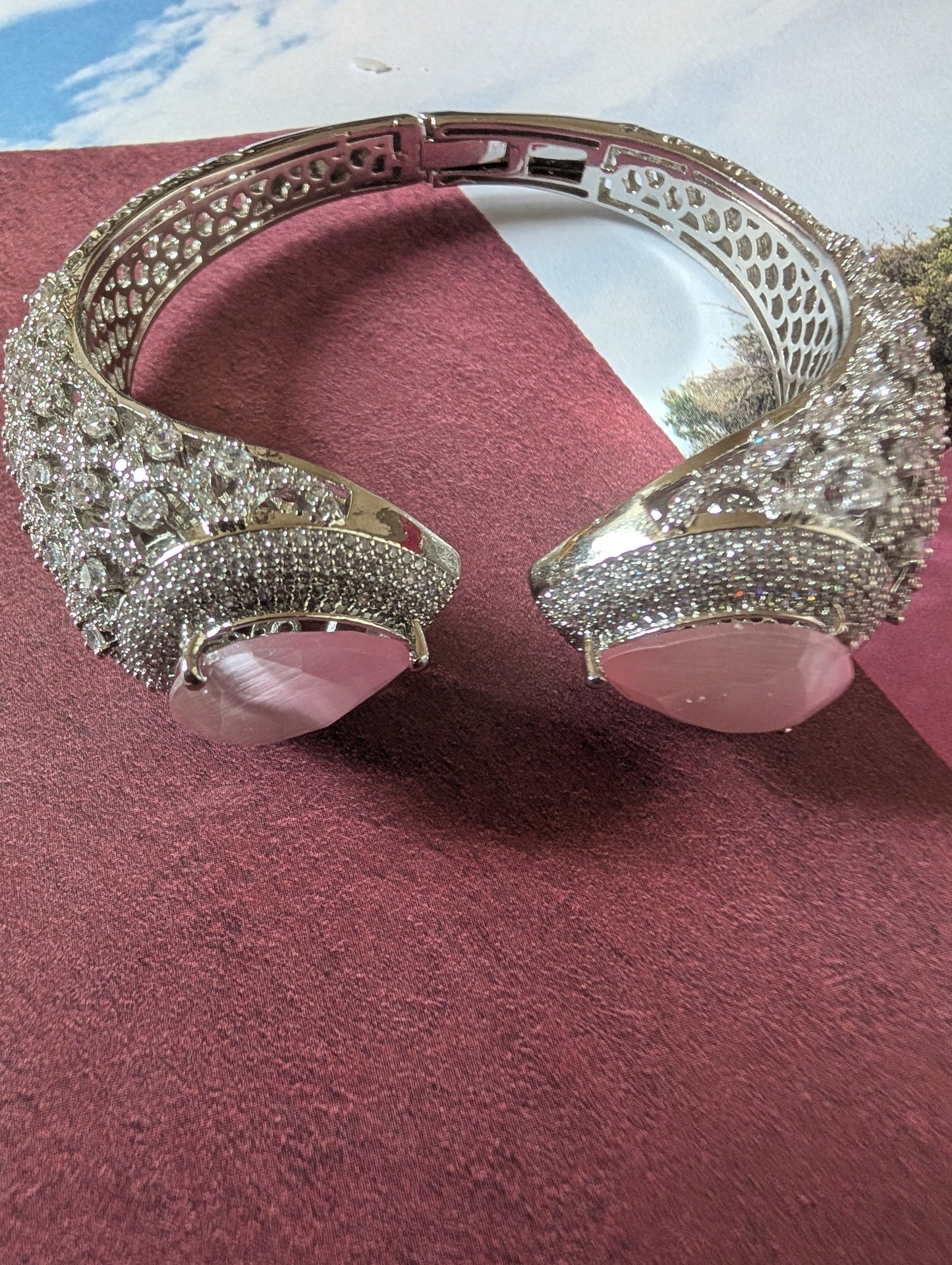 SoulGlow Bracelet