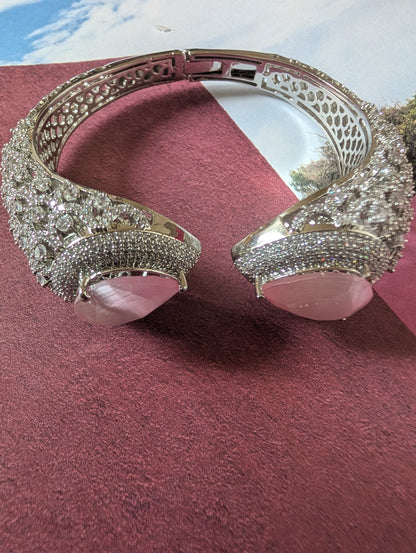 SoulGlow Bracelet