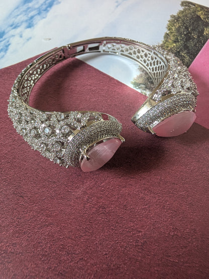 SoulGlow Bracelet