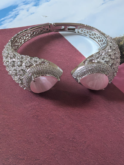 SoulGlow Bracelet