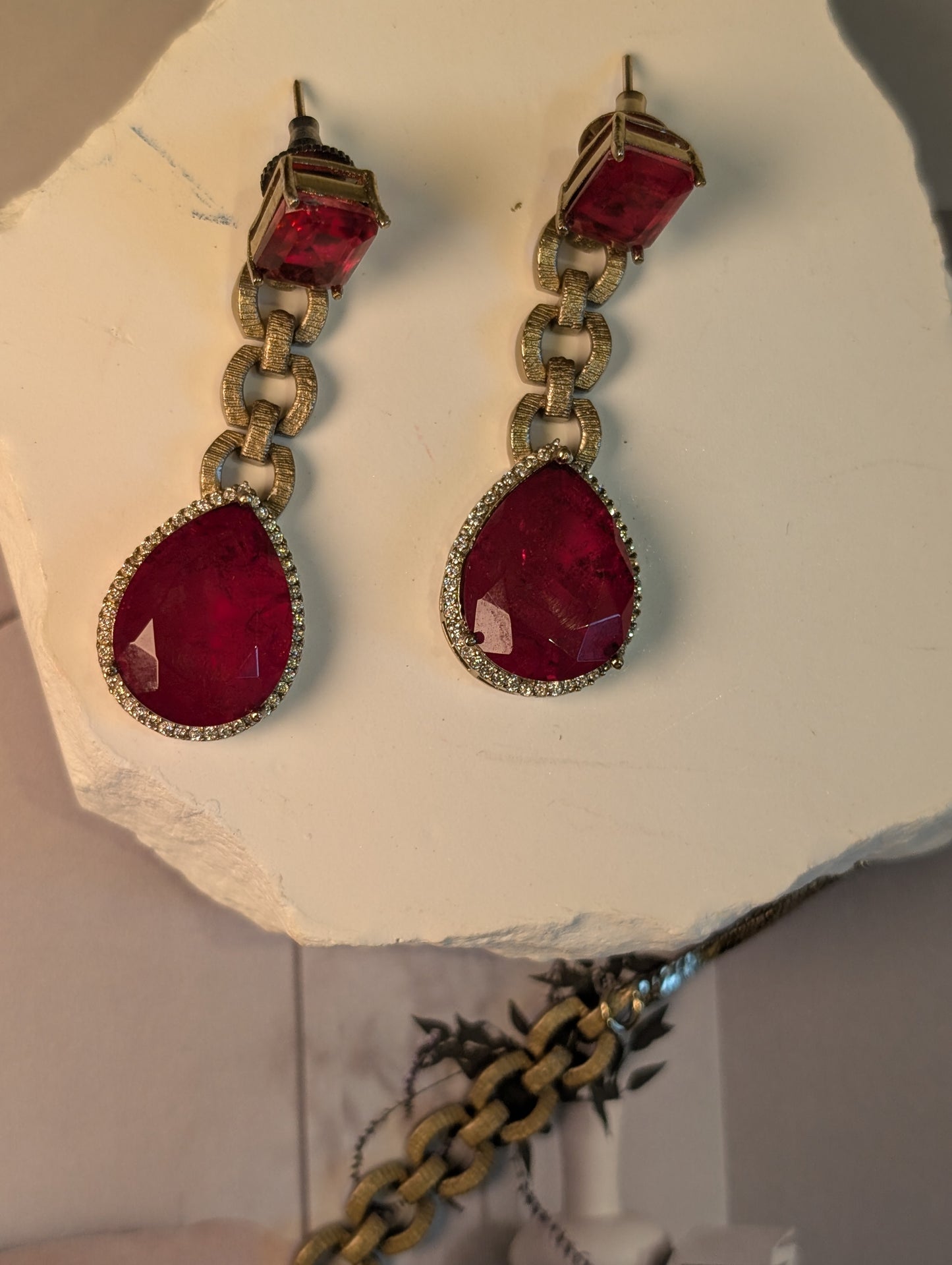 Regal Gemstone Chain Necklace & Drop Earrings Set