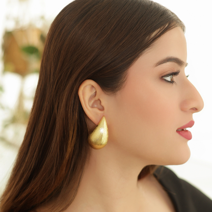 Plum Golden Drop Earrings - Midas Touch Jewelry