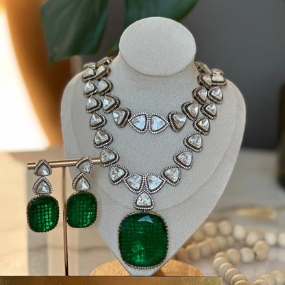 Akira Polki Emerald Necklace Set - Midas Touch Jewelry