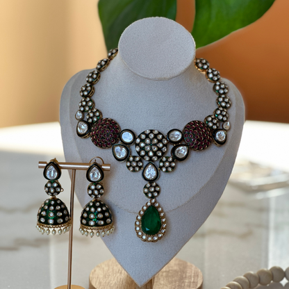 Celeni Victorian Emerald Necklace Set - Midas Touch Jewelry