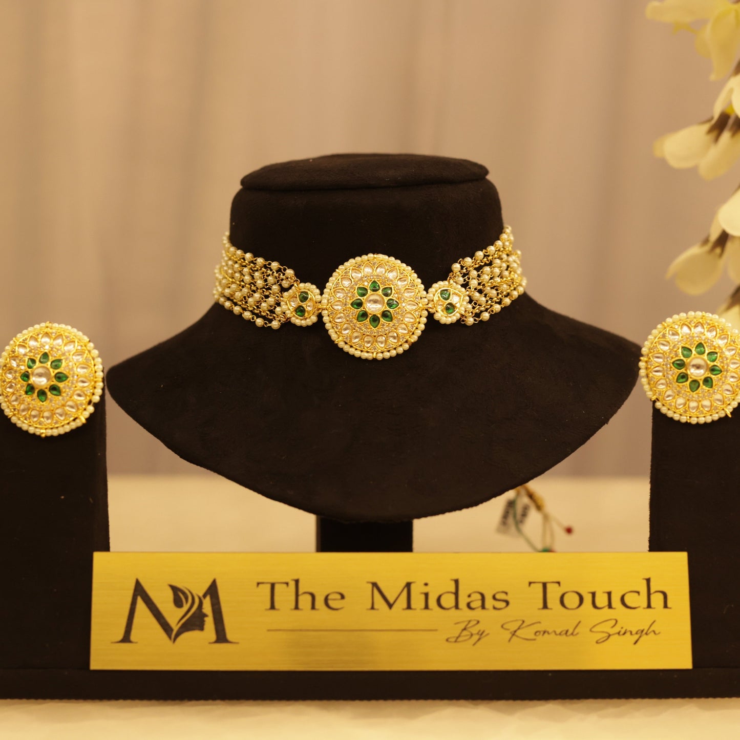 Raven Green Pearl kundan choker set - Midas Touch Jewelry