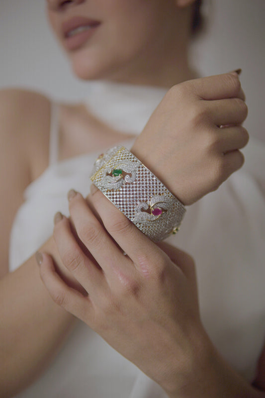 Mahira Regal Enamel Bangle