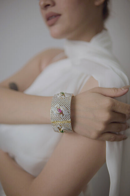 Mahira Regal Enamel Bangle
