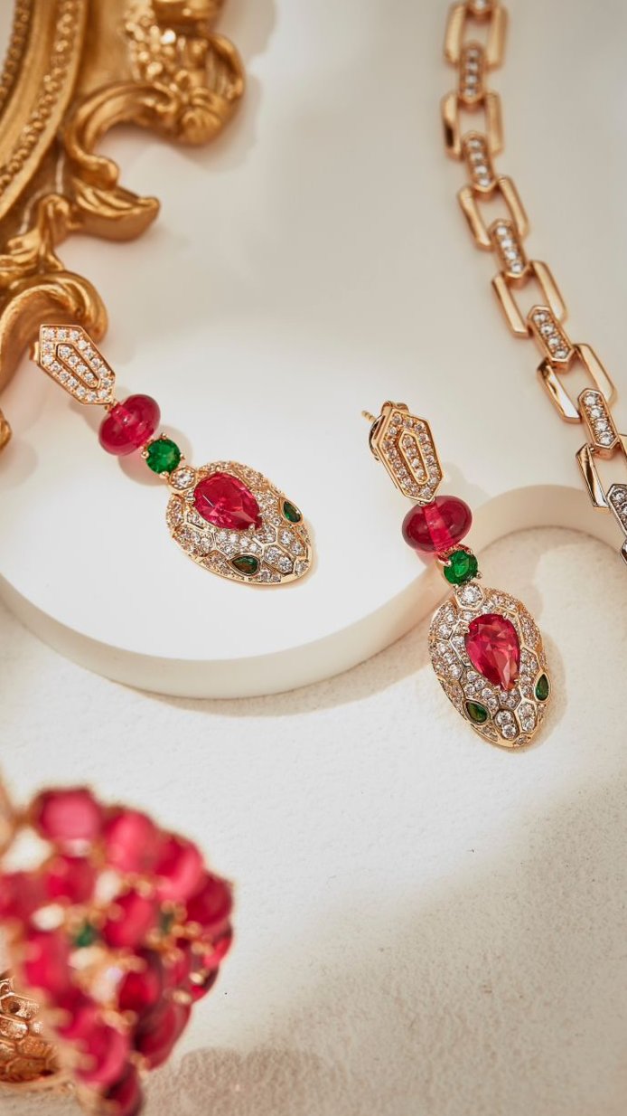Crimson Majesty Set (With Bracelet)