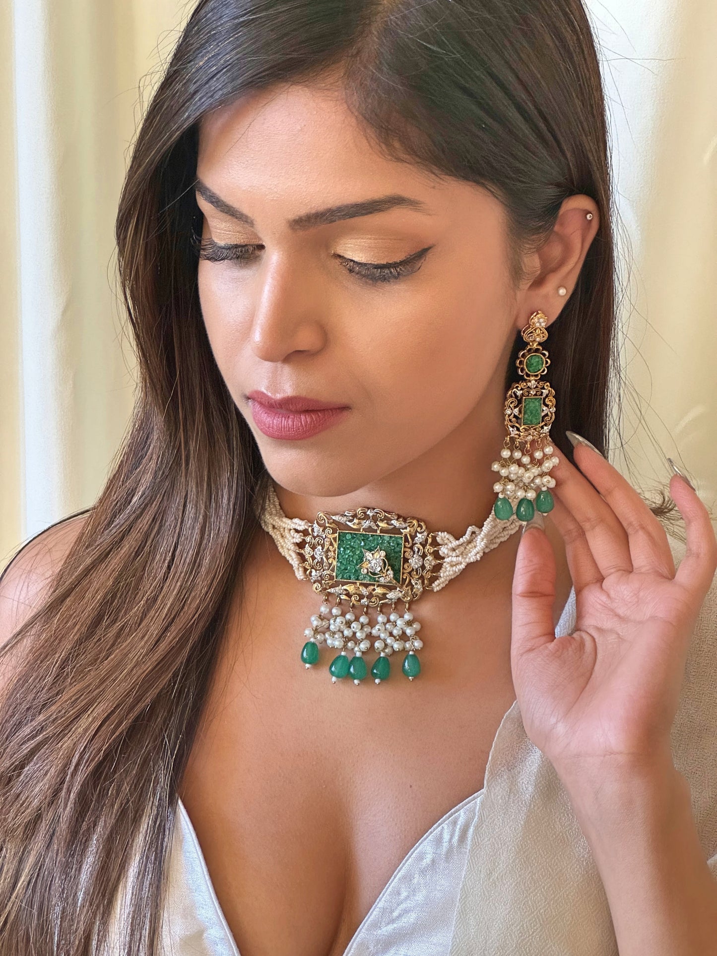 Anaya Pearl & Emerald Choker Set