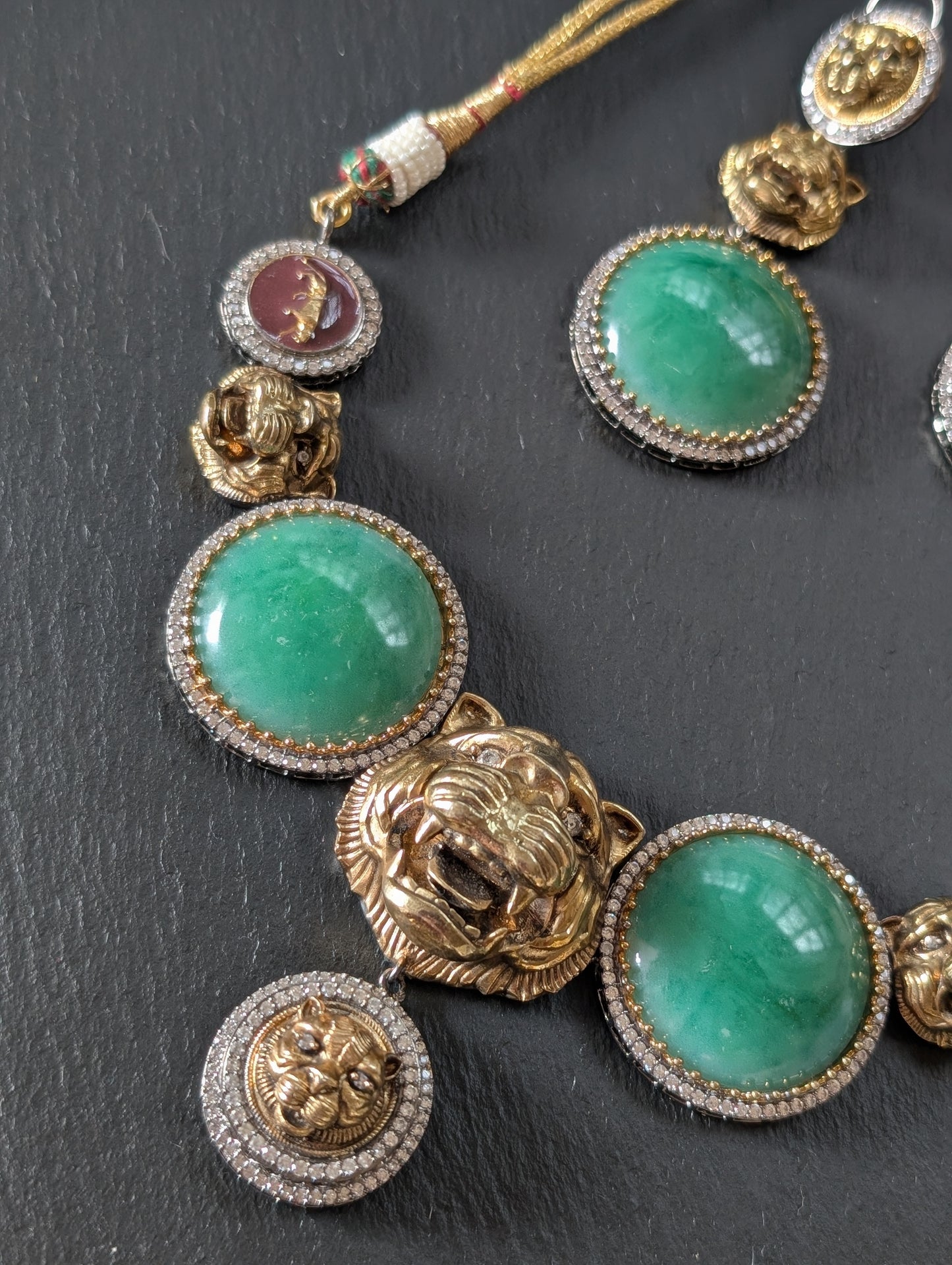 Majestic Lion Emblem Necklace Set