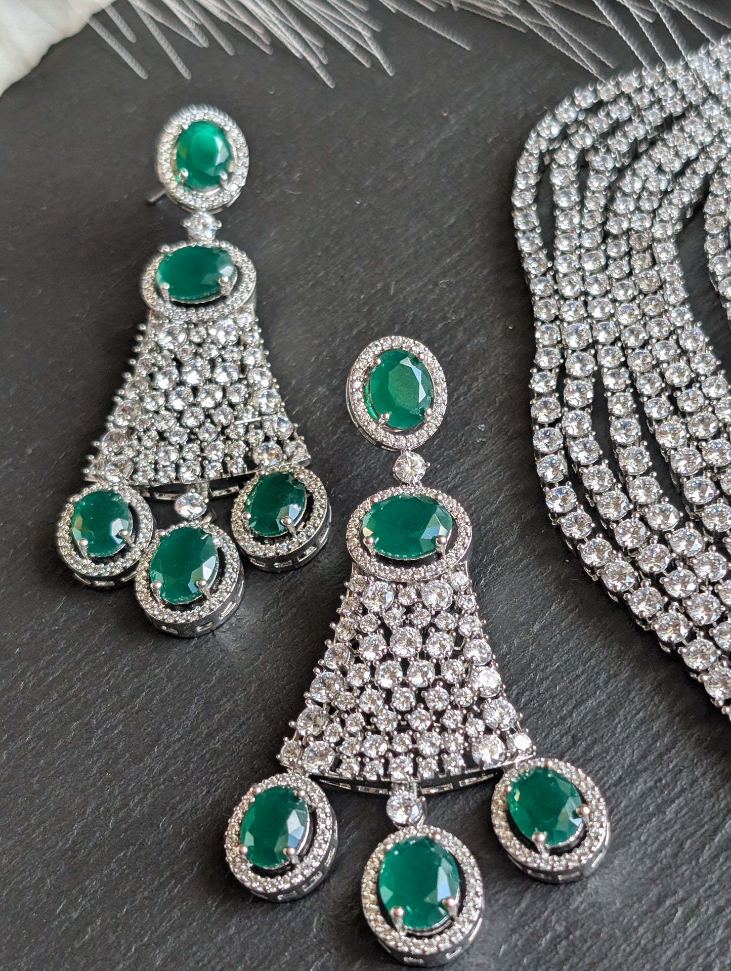 Hania Necklace Set