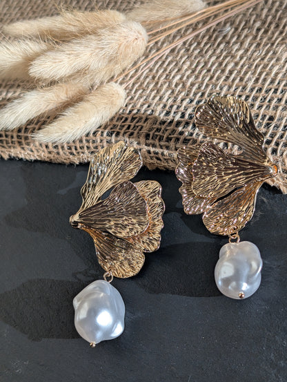 Luna Ginkgo Bloom Earrings