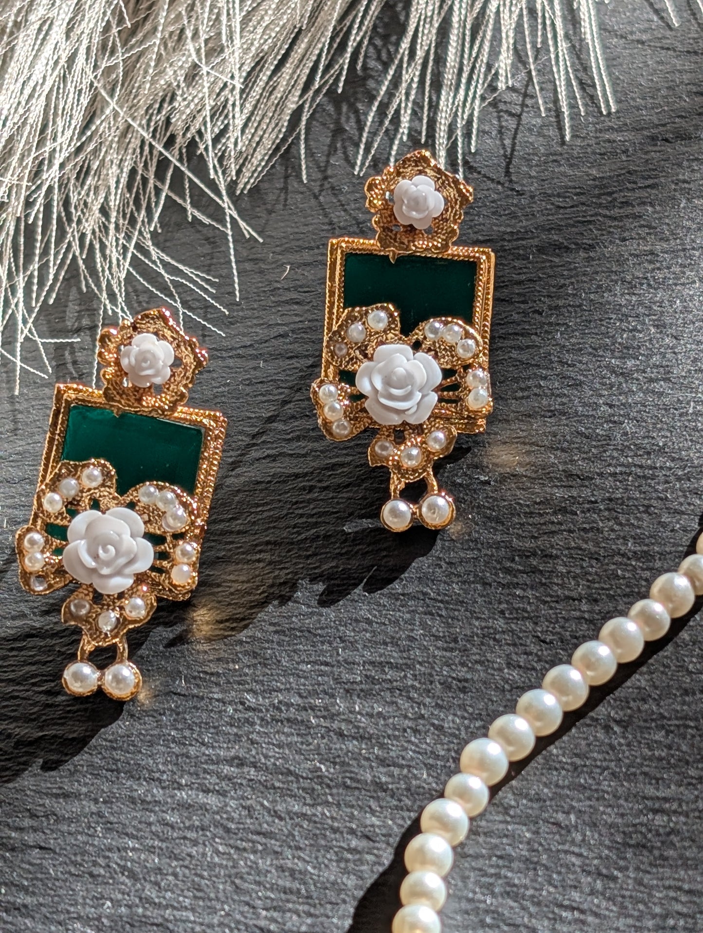 Lady Isolde’s Emerald Garden Set