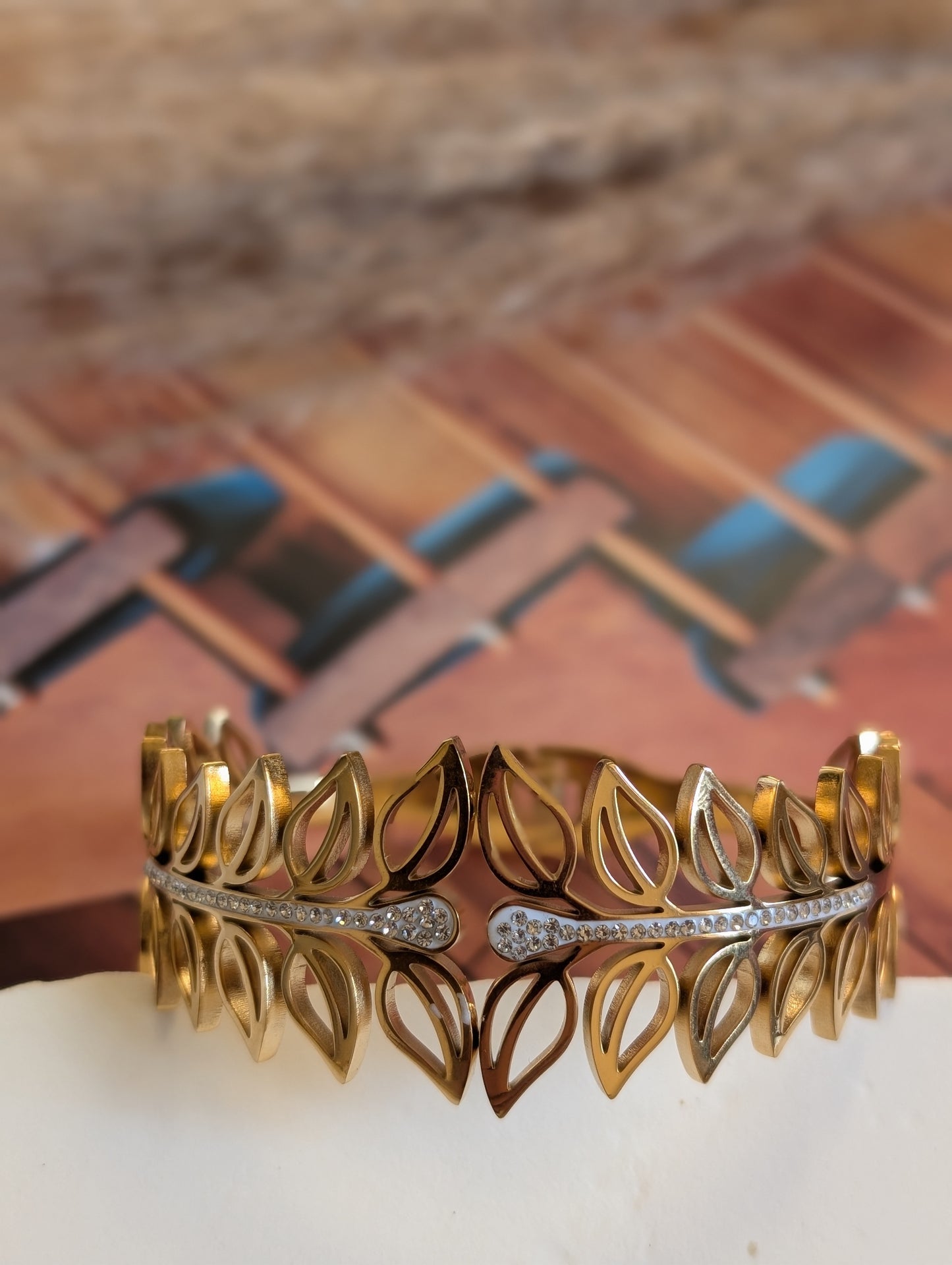 Aurelia Leaf Cascade Cuff