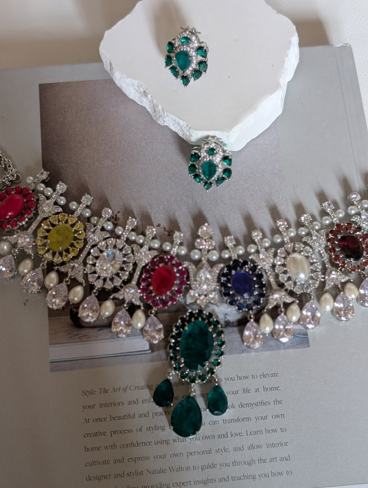 Majesté Royale Choker Set