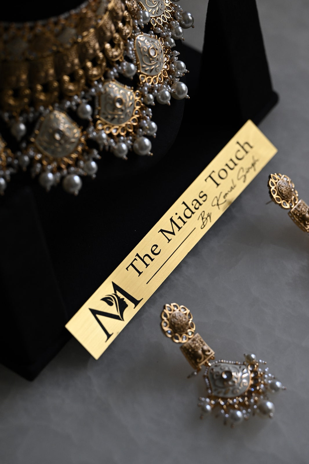 Riana bridal Gold Plated pearl Choker Set