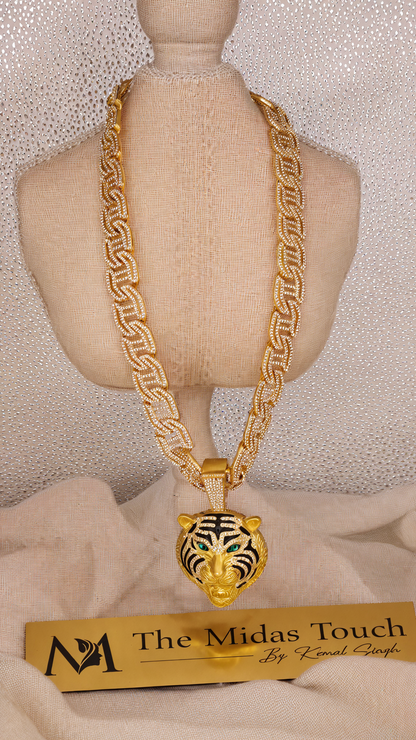 Gold Tone Panther Necklace Set